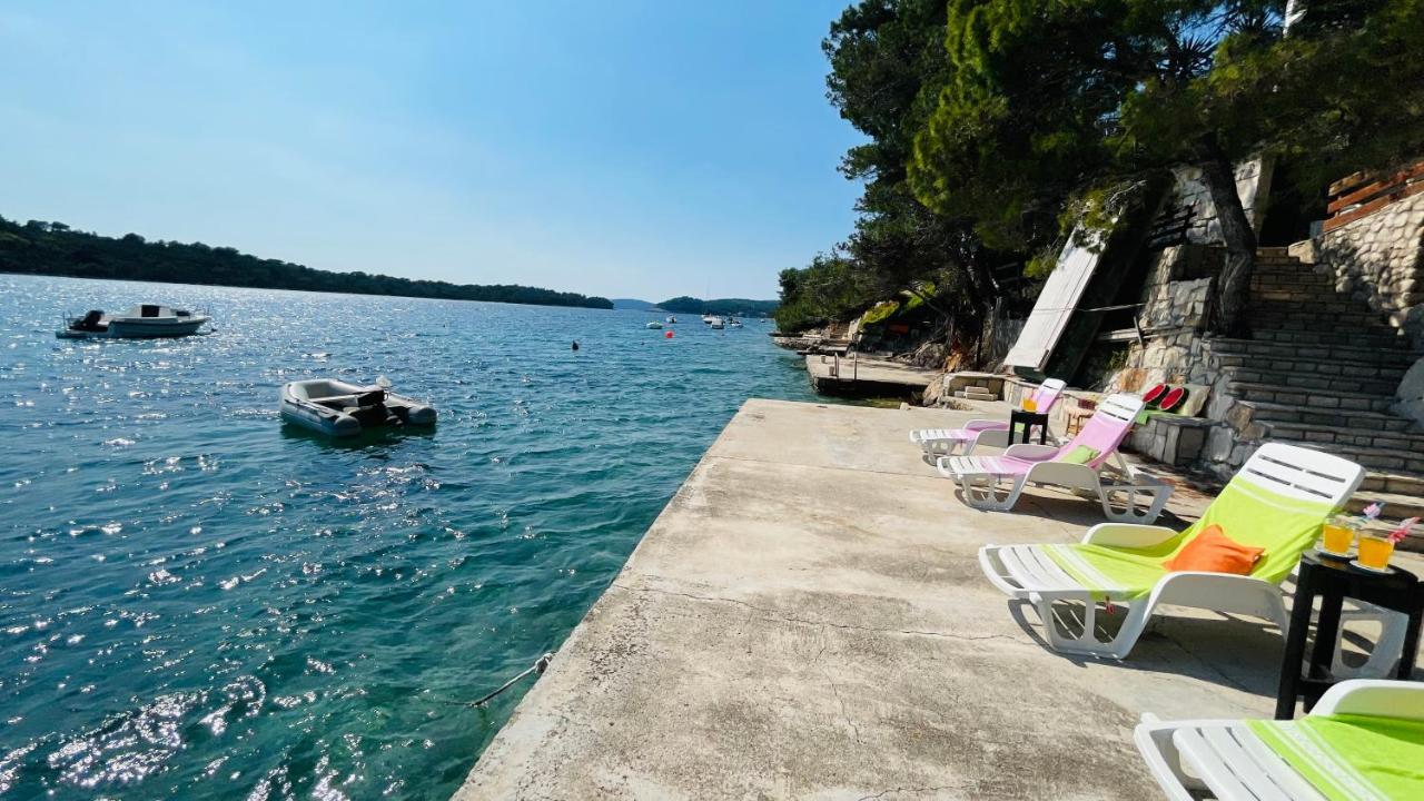 פריזבה Lovely Apartments On The Private Beach - Island Korcula מראה חיצוני תמונה