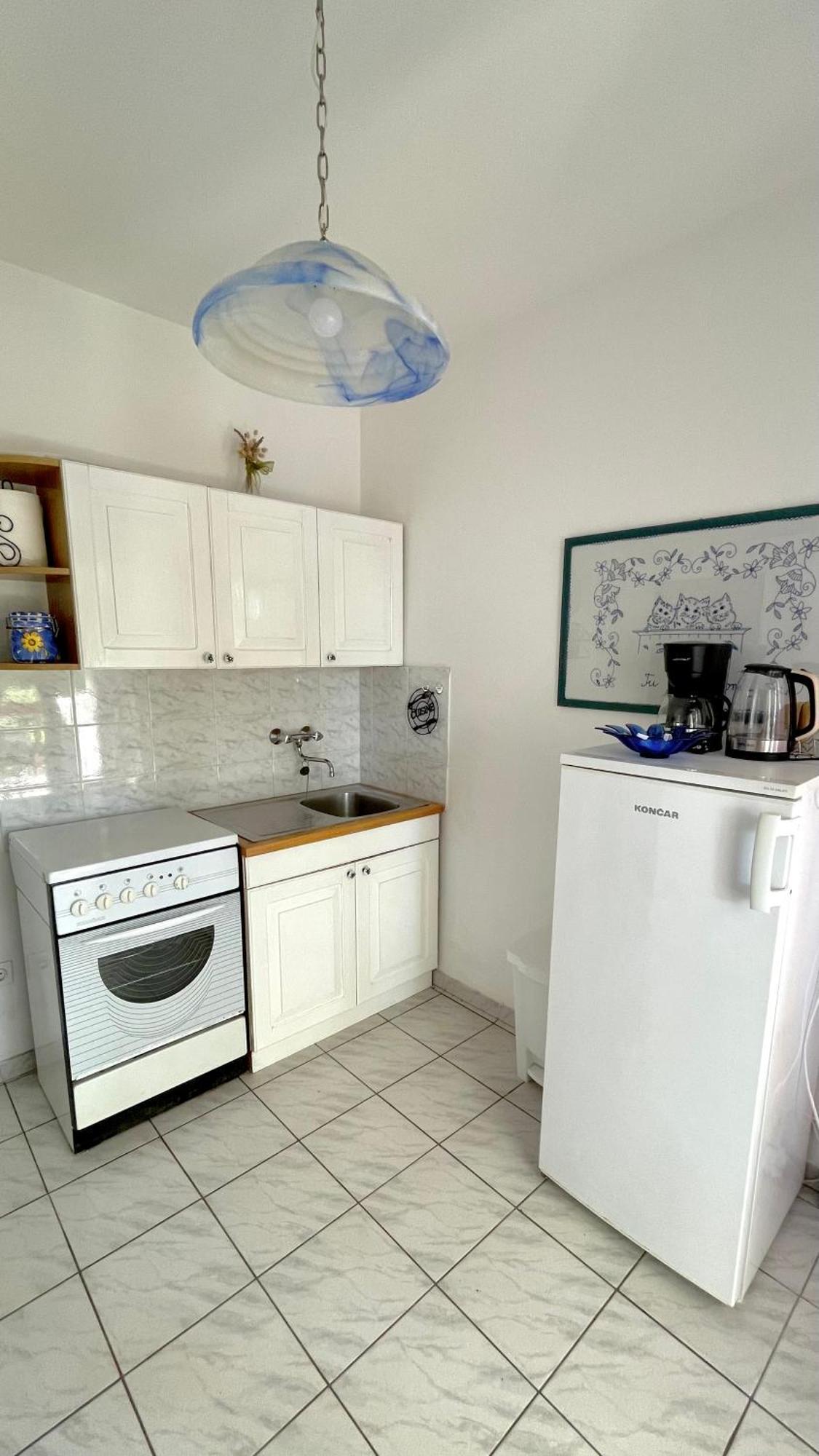 פריזבה Lovely Apartments On The Private Beach - Island Korcula מראה חיצוני תמונה